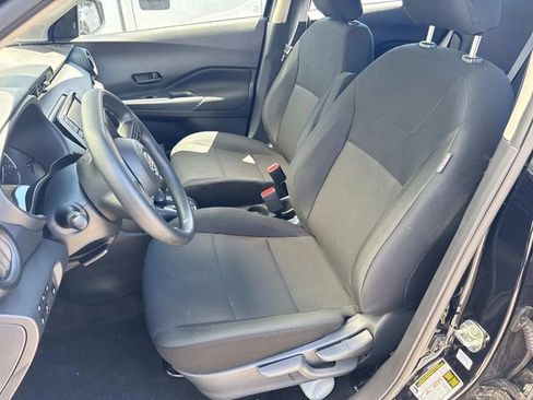 Certified 2025 Nissan Kicks Play S FWD image 26
