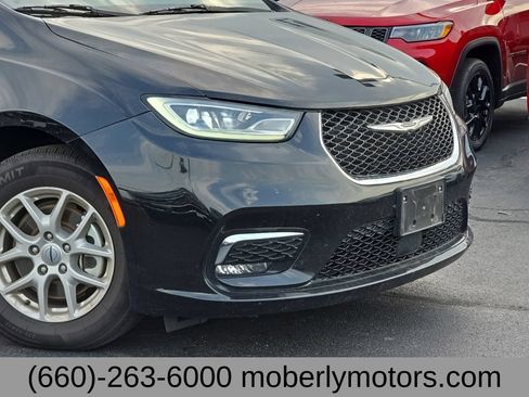 Used 2024 Chrysler Pacifica Touring-L FWD image 65