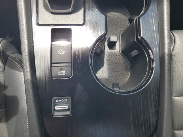 Certified 2025 Nissan Rogue SL w/ SL Premium Package FWD image 5
