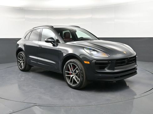 New 2026 Porsche Macan S AWD/4WD image 10