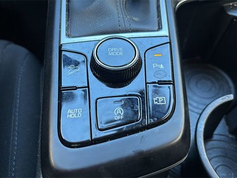 Used 2023 Kia Sportage LX image 29