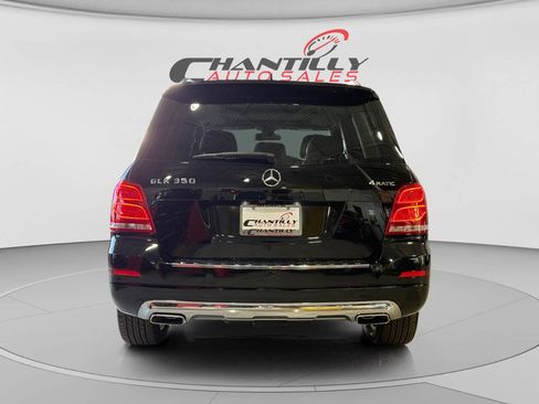 Used 2015 Mercedes-Benz GLK 350 4MATIC image 4