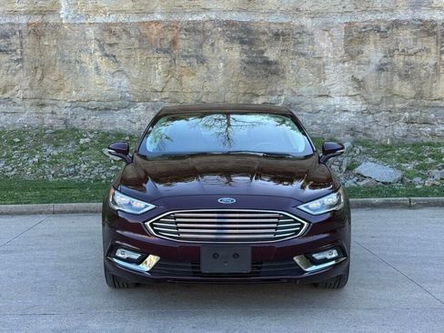 Used 2017 Ford Fusion SE AWD/4WD image 5