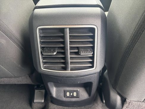 Used 2026 Kia Sportage LX FWD image 21