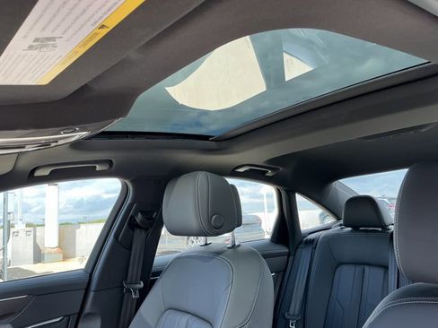 Used 2023 Audi A6 Premium Plus w/ Premium Plus Package AWD/4WD image 11