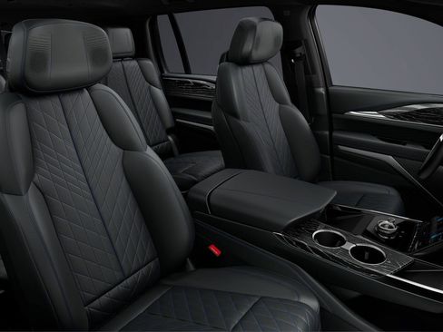 New 2025 Cadillac Escalade IQ Luxury 1 w/ Smart Trailering package image 33