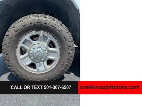 Used 2024 RAM 2500 Tradesman w/ Chrome Appearance Group AWD/4WD image 18