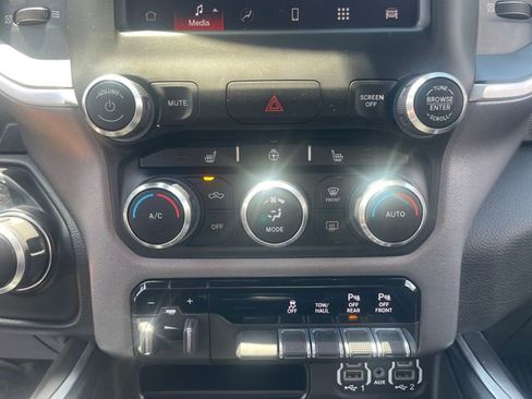 Used 2023 RAM 1500 Big Horn AWD/4WD image 21