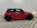 Used 2016 MINI Cooper S image 6