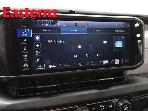 Used 2025 Jeep Wrangler Unlimited Sahara image 19