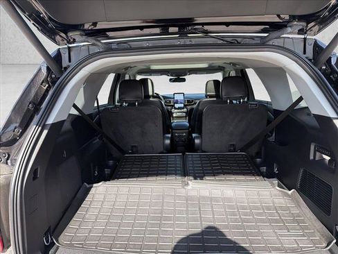 Certified 2023 Ford Explorer Limited w/ Limited Technology Package RWD image 22