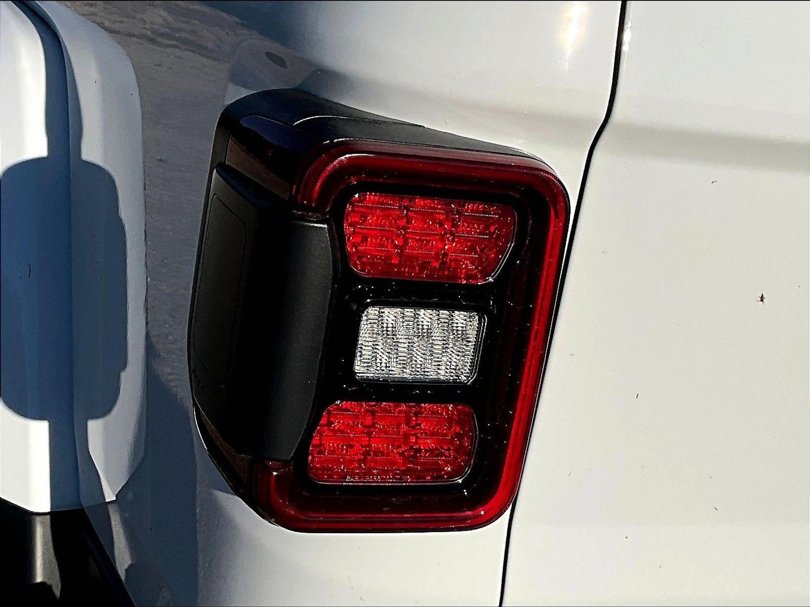 New 2027 Jeep Gladiator Mojave AWD/4WD image 15