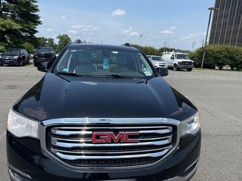 Used 2019 GMC Acadia SLT AWD/4WD image 4