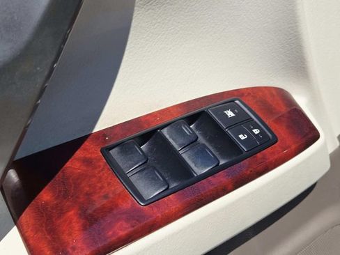 Used 2013 Lexus GX 460 w/ Comfort Plus Pkg AWD/4WD image 39