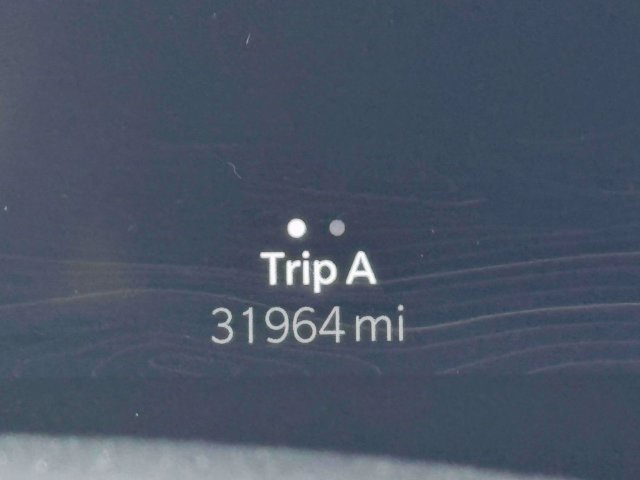Used 2023 Jeep Grand Cherokee Limited AWD/4WD image 24