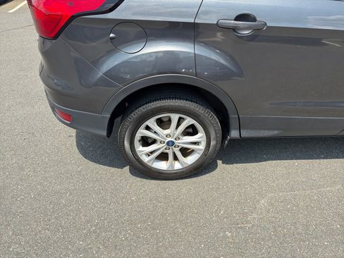 Used 2019 Ford Escape SE AWD/4WD image 27