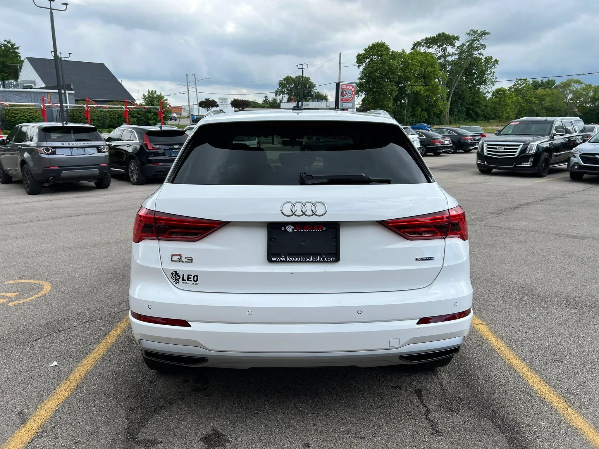 Used 2020 Audi Q3 2.0T Premium w/ Convenience Package AWD/4WD image 6