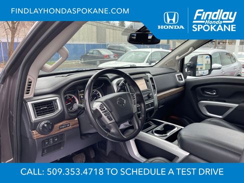 Used 2018 Nissan Titan SL w/ Chrome Package image 13