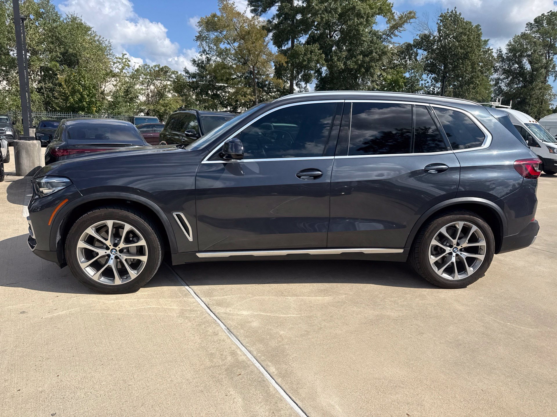 Used 2020 BMW X5 sDrive40i w/ Premium Package RWD image 7