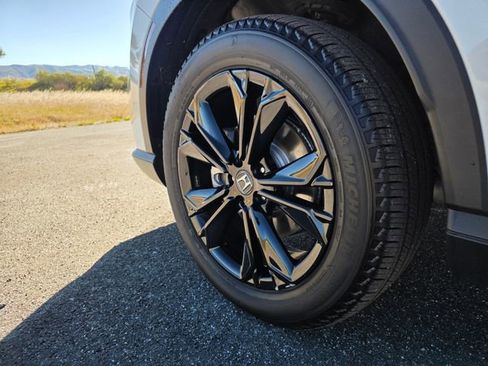 Certified 2025 Honda CR-V Sport Touring image 10