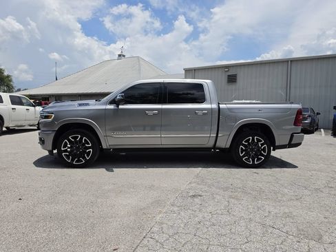 Used 2025 RAM 1500 Limited w/ Trailer Tow Group AWD/4WD image 6