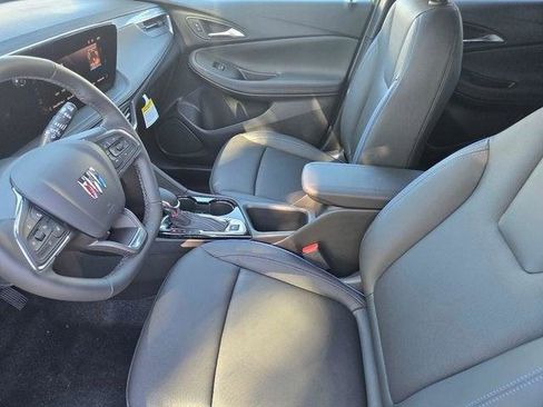 Used 2026 Buick Encore GX Sport Touring w/ Comfort Package FWD image 17