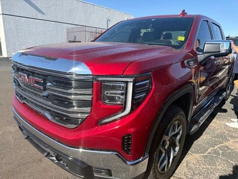 Used 2023 GMC Sierra 1500 SLT w/ SLT Premium Package AWD/4WD image 1
