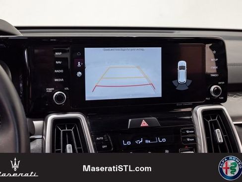 Used 2023 Kia Sorento S w/ Panoramic Sunroof Package FWD image 13