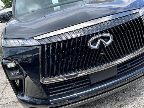 Certified 2026 INFINITI QX80 Autograph w/ Premium Cargo Package AWD/4WD image 40