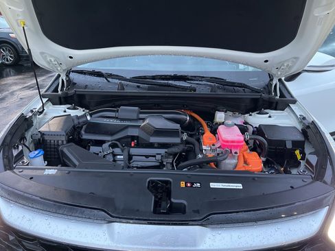 Used 2023 Kia Sportage EX image 39