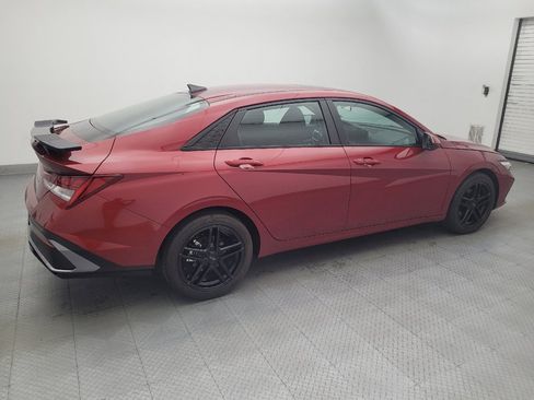 Used 2024 Hyundai Elantra SEL w/ Convenience Package FWD image 10