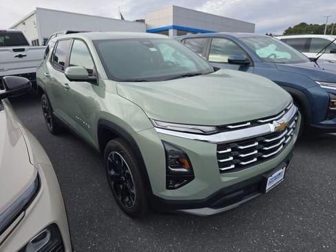 New 2026 Chevrolet Equinox LT w/ Safety and Technology Package image 7