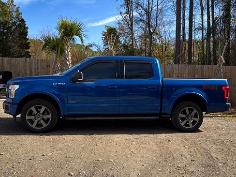 Used 2017 Ford F150 XLT w/ Equipment Group 302A Luxury image 5