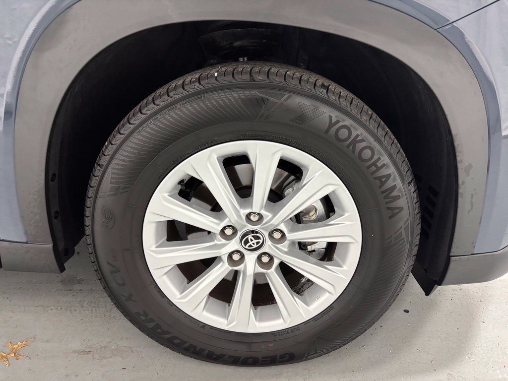 Used 2026 Toyota Grand Highlander AWD image 69