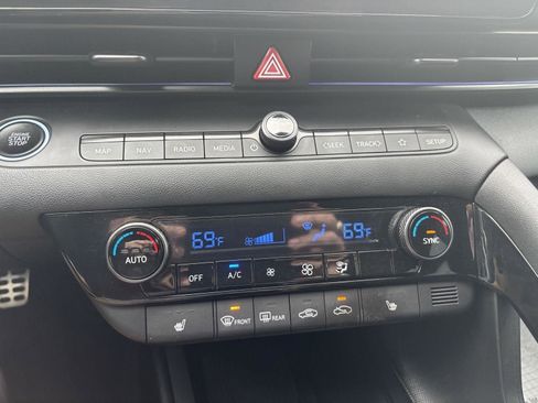 Used 2025 Hyundai Elantra N MANUAL image 16