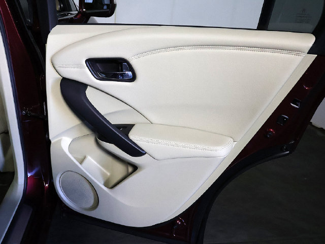 Certified 2018 Acura RDX AWD image 33