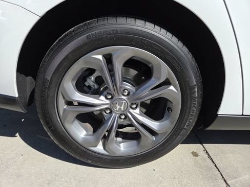 Certified 2024 Honda Accord EX image 13