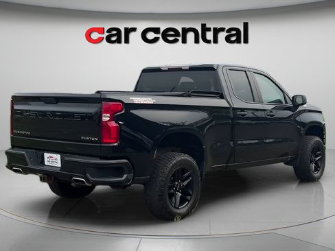 Used 2019 Chevrolet Silverado 1500 Custom Trail Boss w/ Custom Convenience Package AWD/4WD image 5