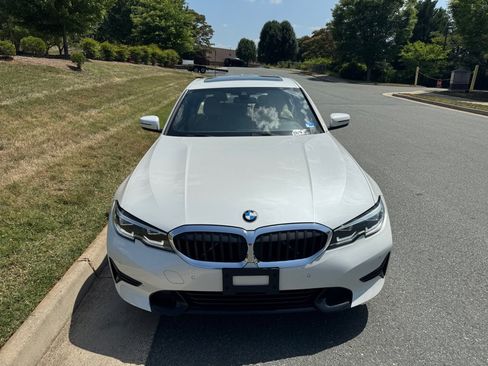 Used 2021 BMW 330i xDrive Sedan w/ Convenience Package AWD/4WD image 14