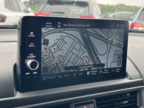 Used 2023 Honda Pilot Elite image 14