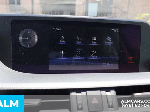 Used 2020 Lexus ES 300h w/ Premium Package FWD image 37