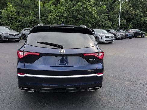 Used 2022 Acura MDX SH-AWD w/ Advance Package image 4