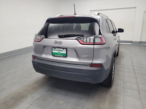 Used 2019 Jeep Cherokee Latitude w/ Popular Appearance Group FWD image 7