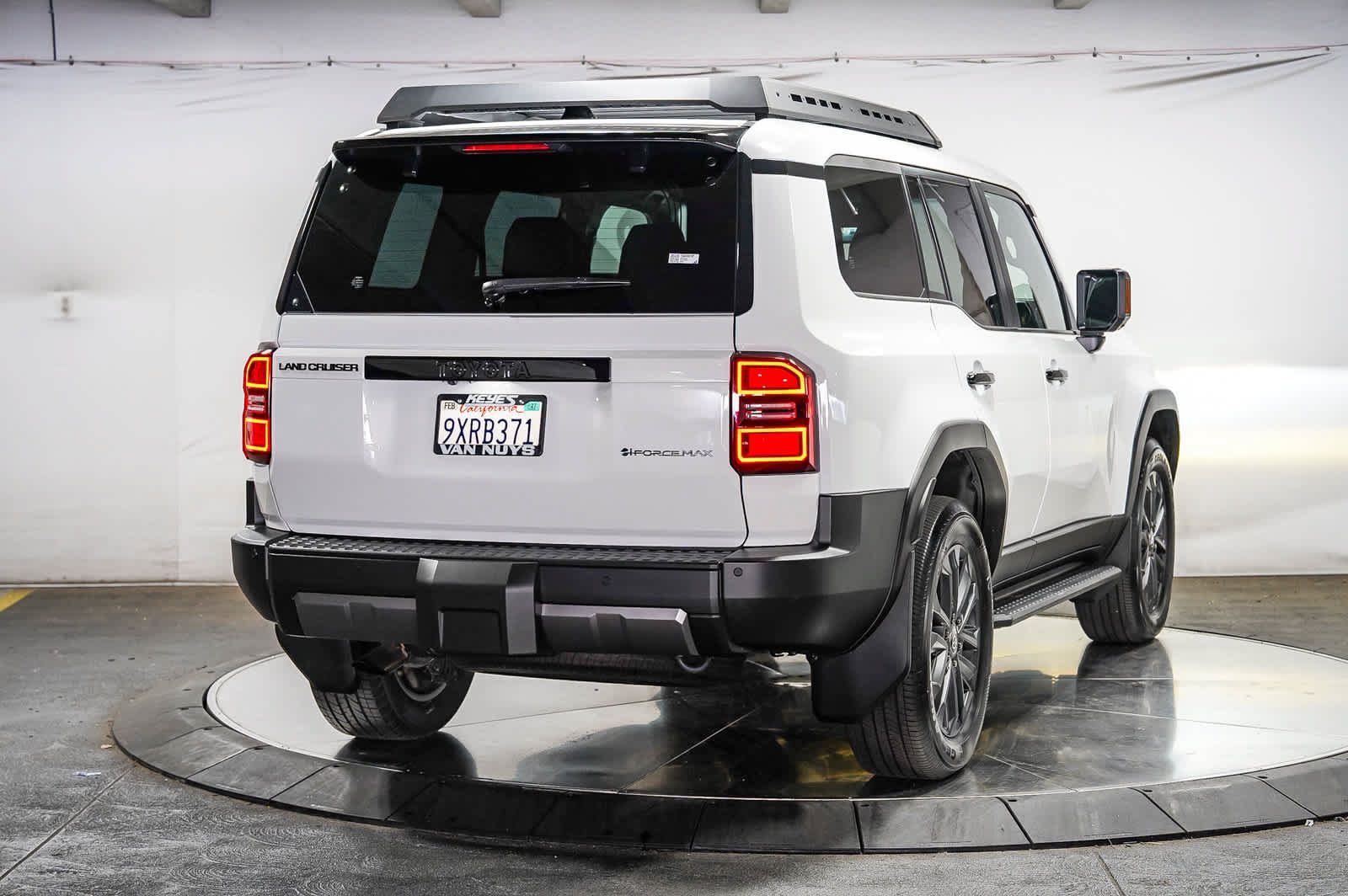 Certified 2026 Toyota Land Cruiser w/ Premium Package AWD/4WD image 5