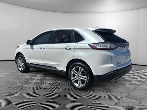 Used 2017 Ford Edge Titanium image 3
