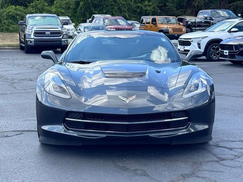 Used 2018 Chevrolet Corvette Stingray Coupe w/ 2LT Preferred Equipment Group RWD image 18