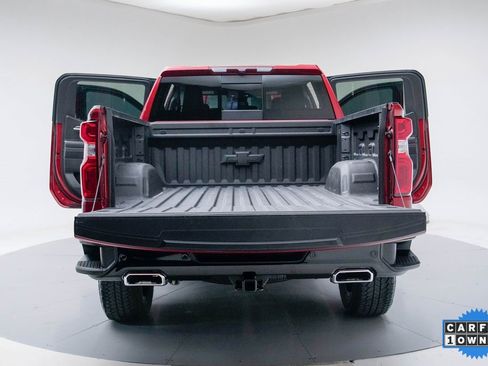 Used 2024 Chevrolet Silverado 1500 LT Trail Boss w/ LT Trail Boss Premium Package image 33