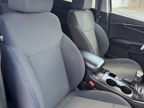 Used 2020 Kia Sorento LX FWD image 48