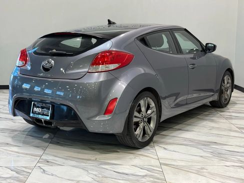 Used 2016 Hyundai Veloster w/ Option Group 02 image 7