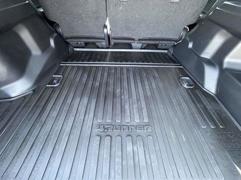 Used 2025 Toyota 4Runner TRD Off-Road Premium image 16